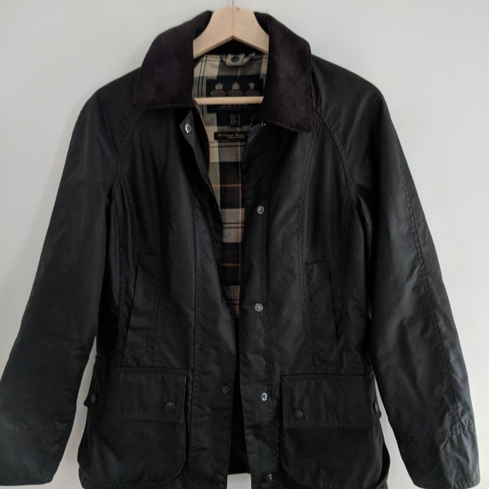 Barbour Beadnell Waxed Jacket